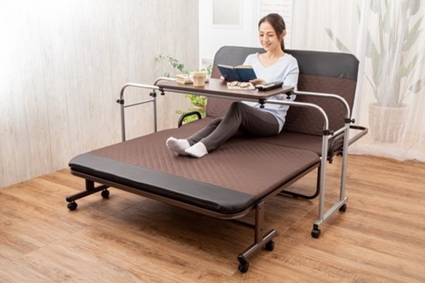 伸縮式フリーテーブル 介護用品 介護用ベッド 寝具 ベッドサイド