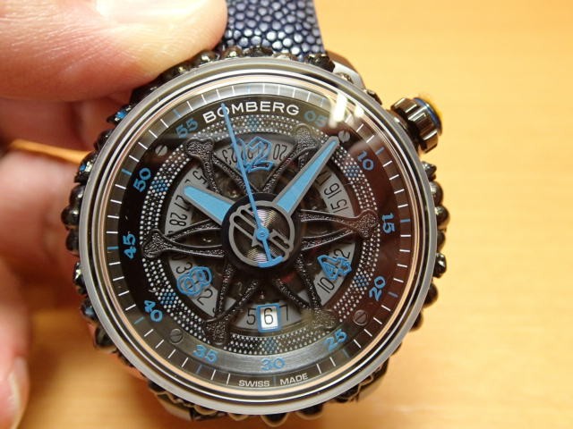 BOMBERG ボンバーグ 自動巻き 腕時計 BB-01 オートマティック カタコンベ CT43APBA.25-3.11 正規輸入商品