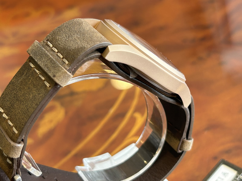 ハミルトン 腕時計 HAMILTON カーキ フィールド メカ ブロンズ 手巻 38mm カウレザーストラップ H69459530 正規品｜yuubido-oyabu｜06