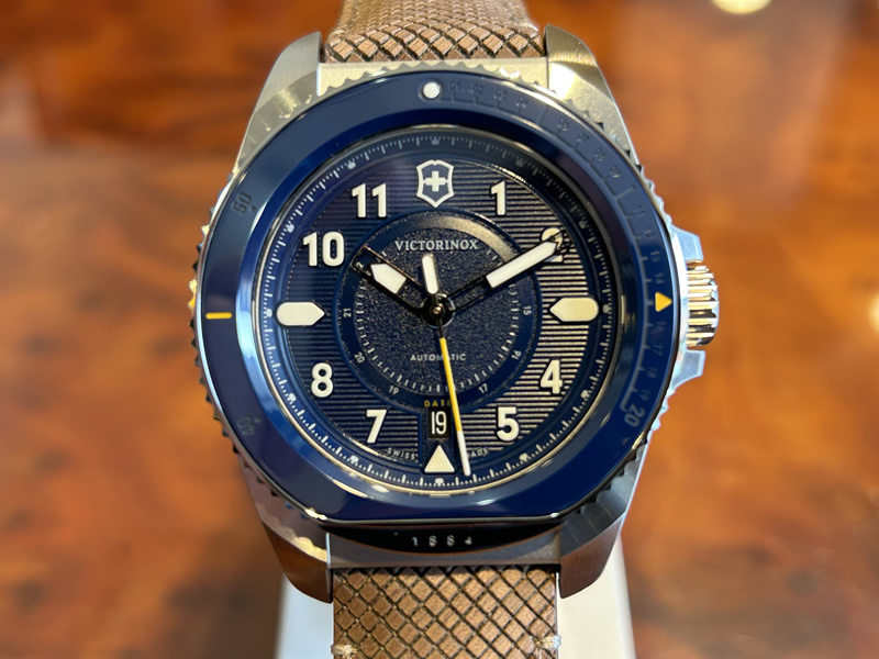 ビクトリノックス VICTORINOX ジャーニー JOURNEY 1884 ブルー文字盤 