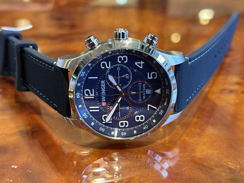 ウェンガー 腕時計 WENGER Attitude アティチュード クロノグラフ 44mm  