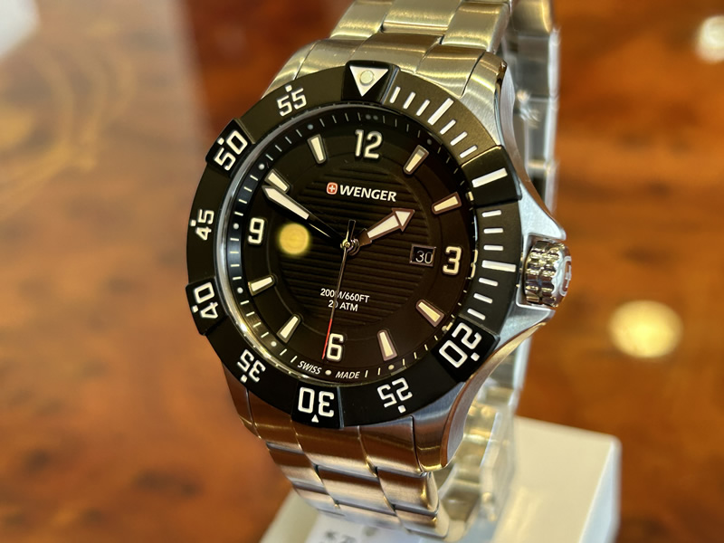 【あすつく】 ウェンガー WENGER 腕時計 Seaforce シーフォース 43mm ブラック文字盤 01.0641.131 クォーツ 国内正規品