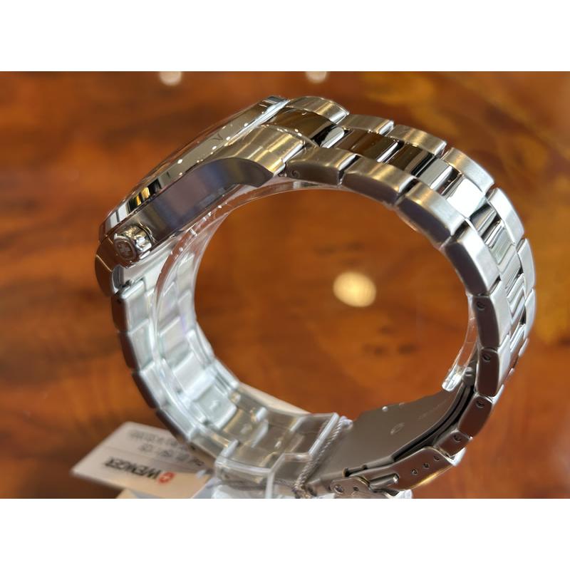 ウェンガー 腕時計 WENGER Attitude アティチュード デイデイト 42mm ブラック文字盤 01.1541.128 クォーツ 国内正規品｜yuubido-oyabu｜04