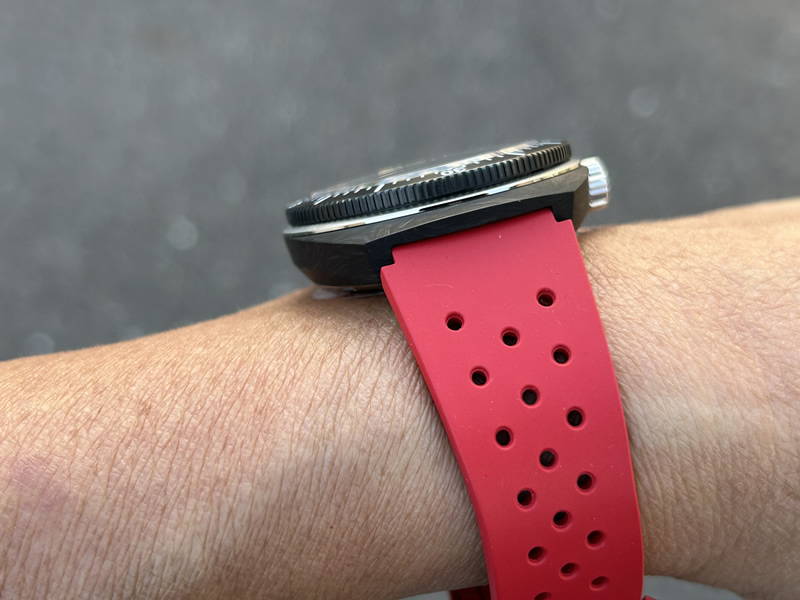 ティソ 腕時計 TISSOT シデラル マーブル調 フォージドカーボンケース T145.407.97.057.02の画像