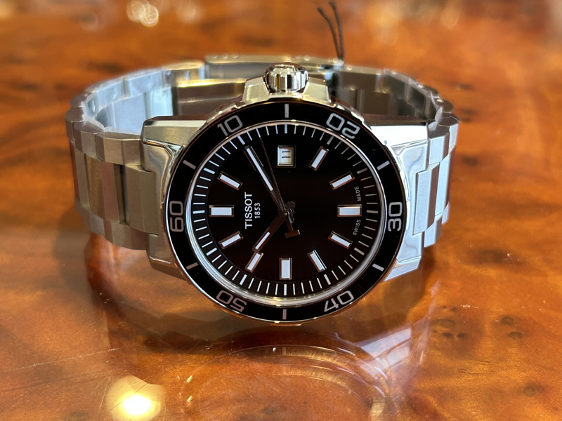 TISSOT スーパースポーツ クォーツ ブラック文字盤 ブレスレット
