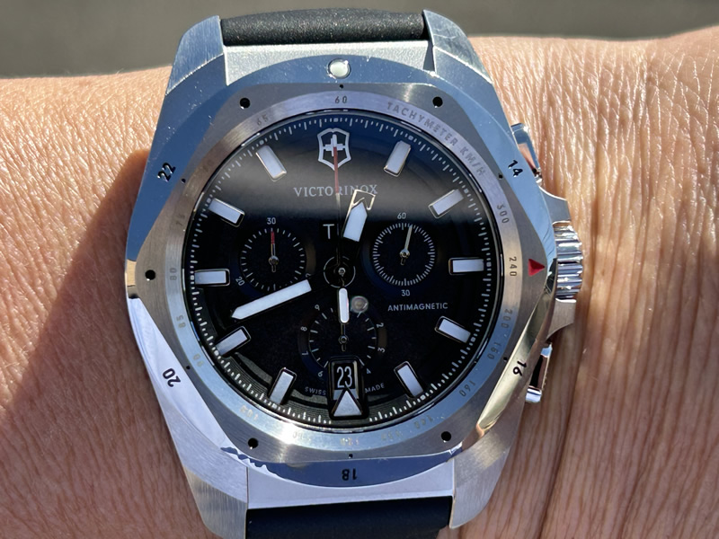 ビクトリノックス 腕時計 イノックス クロノ VICTORINOX I.N.O.X. Chrono ブラック 241983 [正規輸入品]の画像