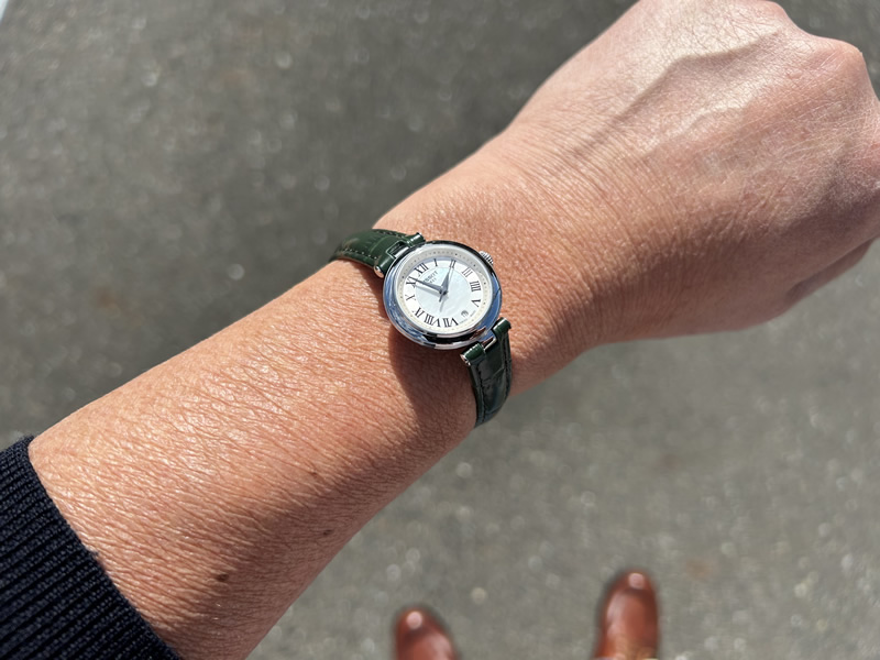 TISSOT ティソ 腕時計 ベリッシマ クォーツ 26mm レディース