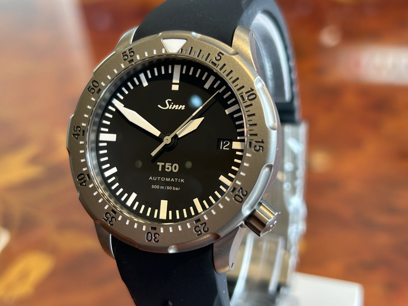 ジン 腕時計 SINN T50 腕時計 お手続き簡単な分割払いも承ります。 【優美堂だけの特別プレゼントつき！】