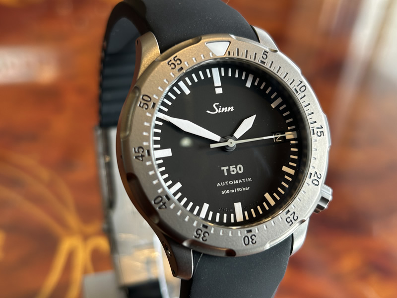 ジン 腕時計 SINN T50 腕時計 お手続き簡単な分割払いも承ります。 【優美堂だけの特別プレゼントつき！】