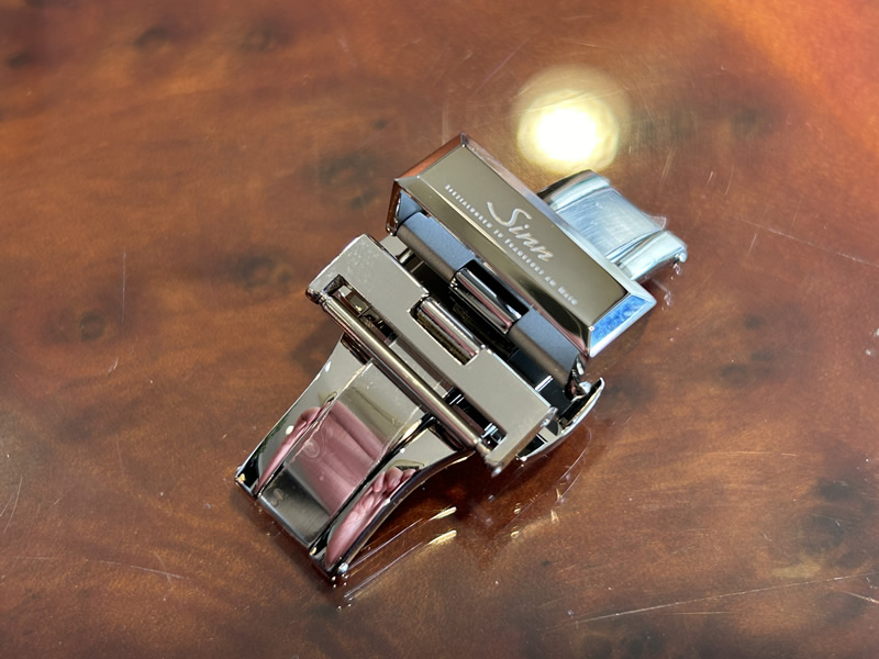 SINN ジン 純正 バタフライバックル SSマット18mm 楽天市場】SINN ジン 腕時計 Sinn 純正バンド ベルト (18mm