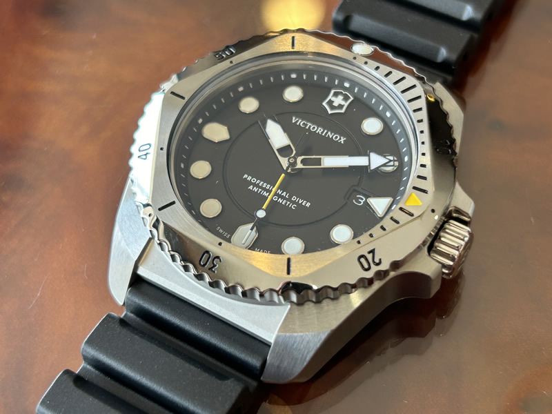 VICTORINOX ビクトリノックス 腕時計 DIVE PRO ダイブプロ