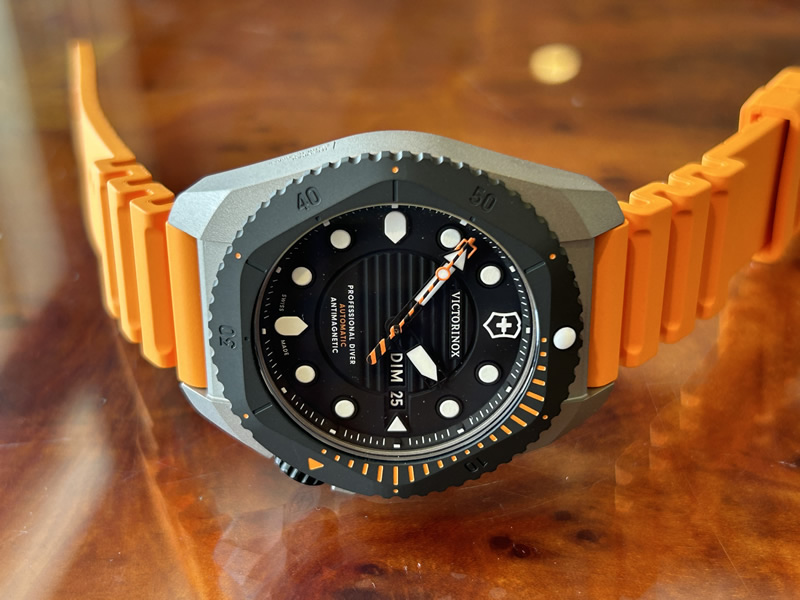 VICTORINOX ビクトリノックス 腕時計 DIVE PRO ダイブプロ