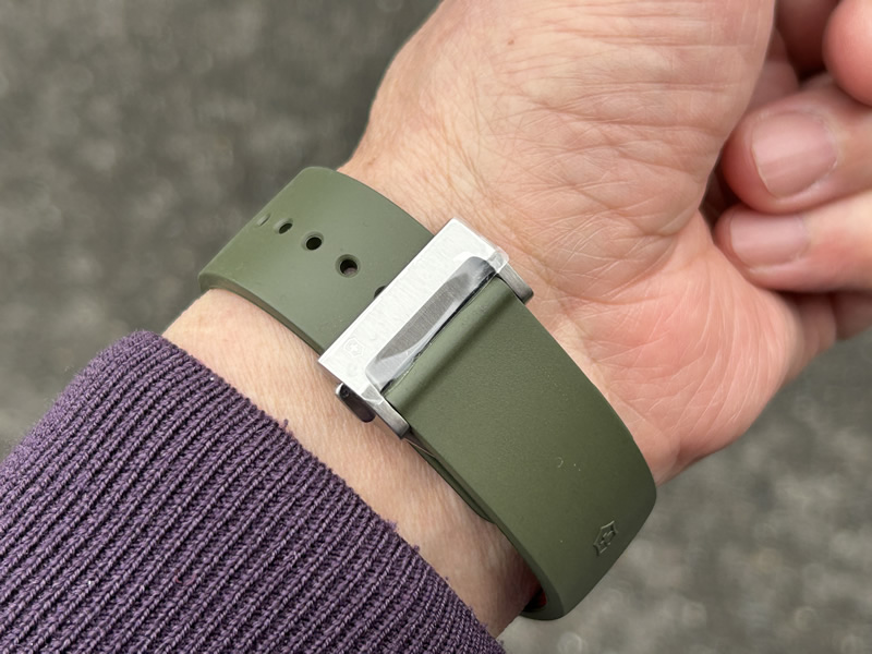 ビクトリノックス 腕時計 クォーツ グリーン 楽天市場】オリジナルポーチプレゼント ビクトリノックス