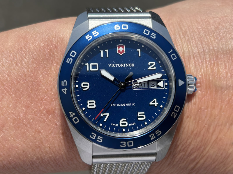 VICTORINOX ビクトリノックス 腕時計 スイスアーミー クオーツ