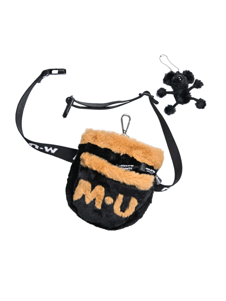 M・U SPORTS MU SPORTS MU スポーツ モコモコファー ウエストポーチ