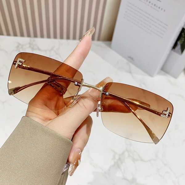 い610美品　セリーヌ　サングラス　メガネ　眼鏡　度無　マカダム　リムレス い610美品 セリーヌ サングラス メガネ 眼鏡 度無 マカダム リムレス