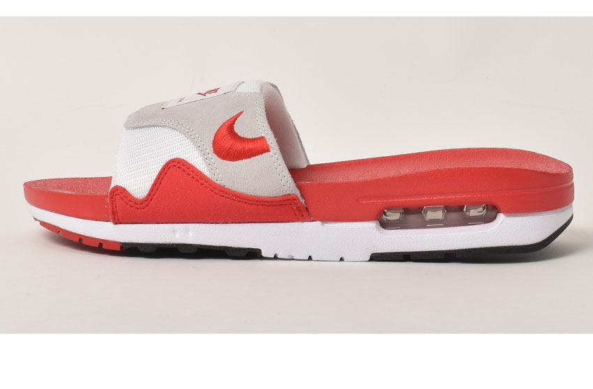 グッズ系販売しますページ ナイキ　エアマックス サンダル レッド NIKE AIR MAX 1 SLIDE 