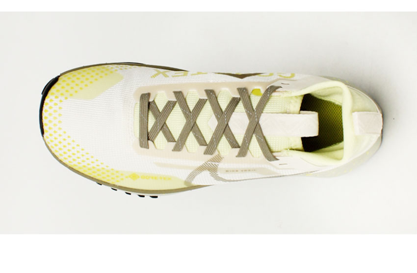 お値下げ‼️NIKE ナイキ　トレイル　レディースランニング　セットアップＬサイズ ナイキ トレイルランニングシューズ レディース ペガサス