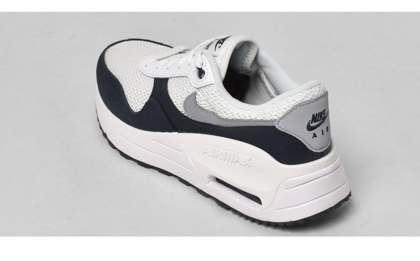 ナイキ スニーカー メンズ エアマックス システム NIKE DM9537 白