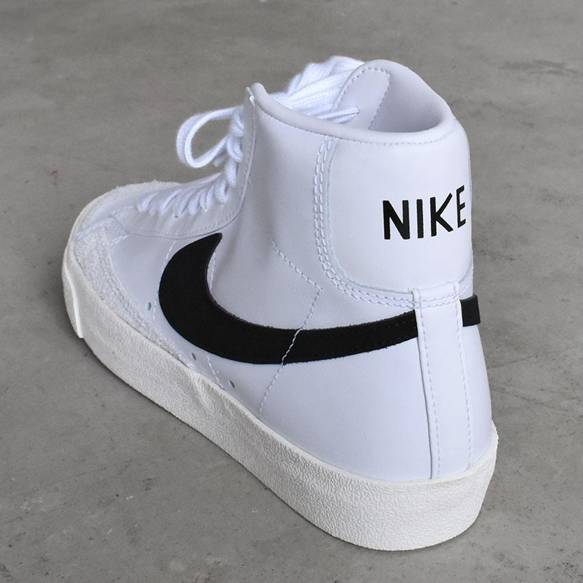 ナイキ スニーカー レディース ブレーザー ミッド 77 NIKE