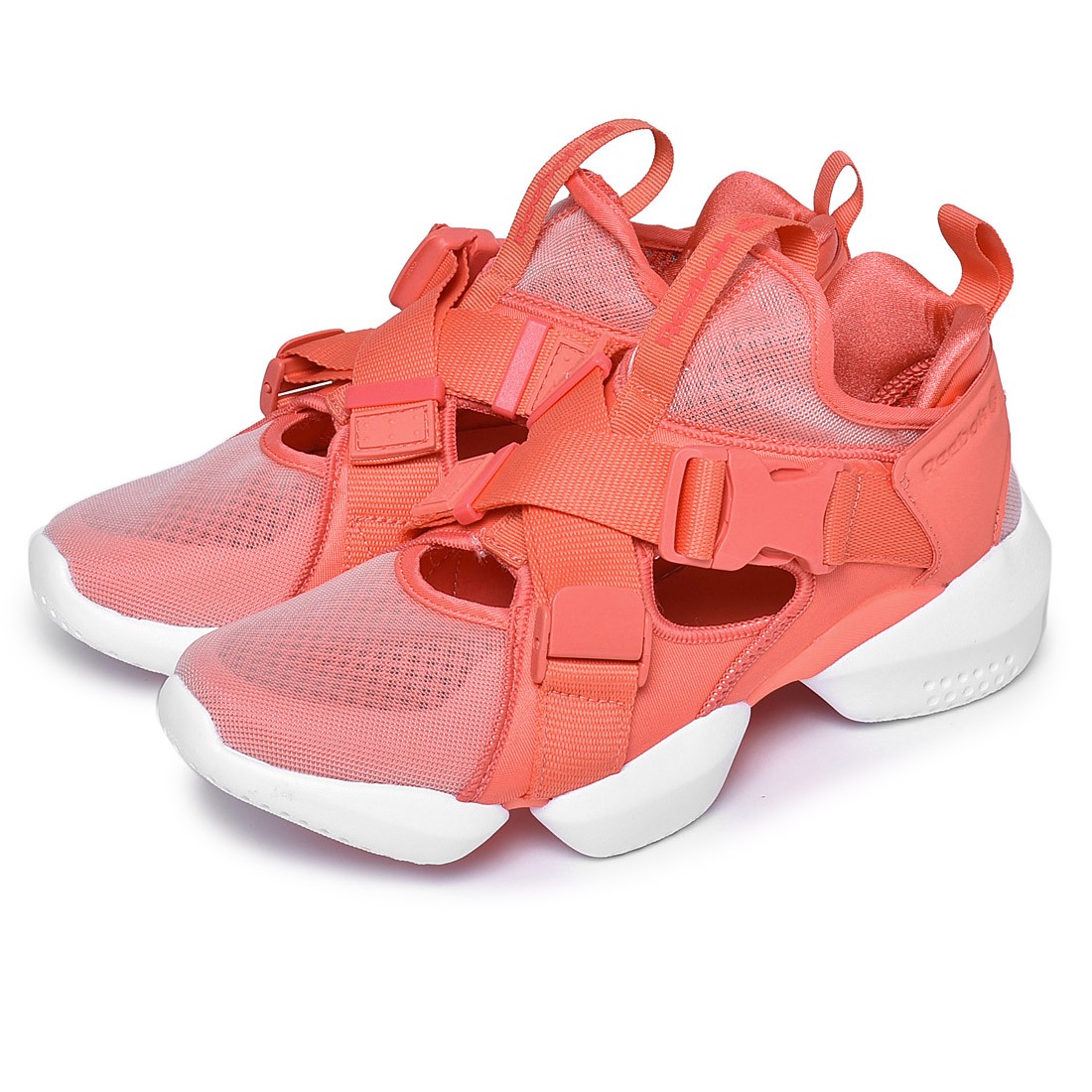 reebok sc ストア 3d op s strp スニーカー