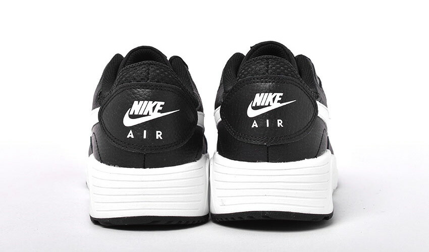 【新品未使用タグ付き】NIKE ルーズウーブンカーゴベスト　M ブラック NIKE ナイキ ルーズ ウーブン カーゴ ベスト Mサイズ