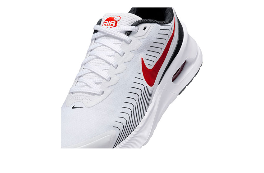 Nike エアマックス ホワイト スニーカー　28CM 新品 NIKE（ナイキ） スニーカー メンズ エア マックス ニュアクシス NIKE