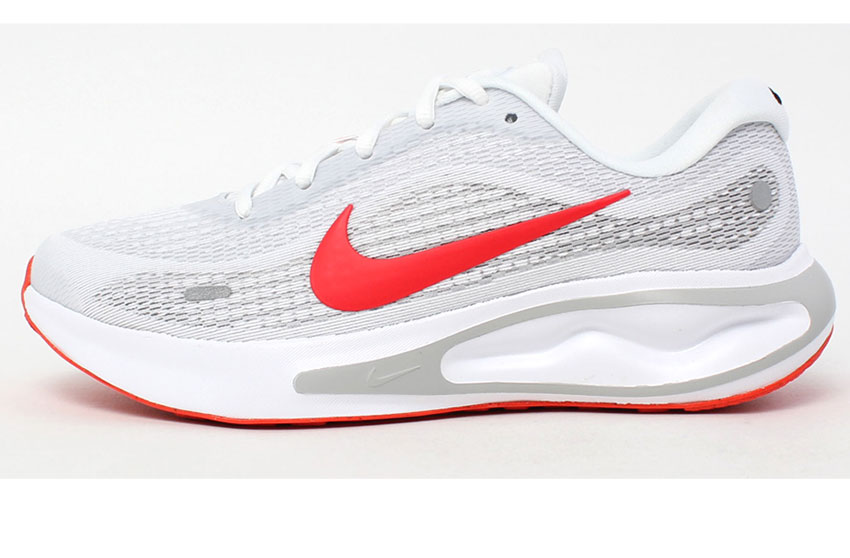 NIKE（ナイキ） ランニングシューズ メンズ NIKE FN0228 グレー レッド