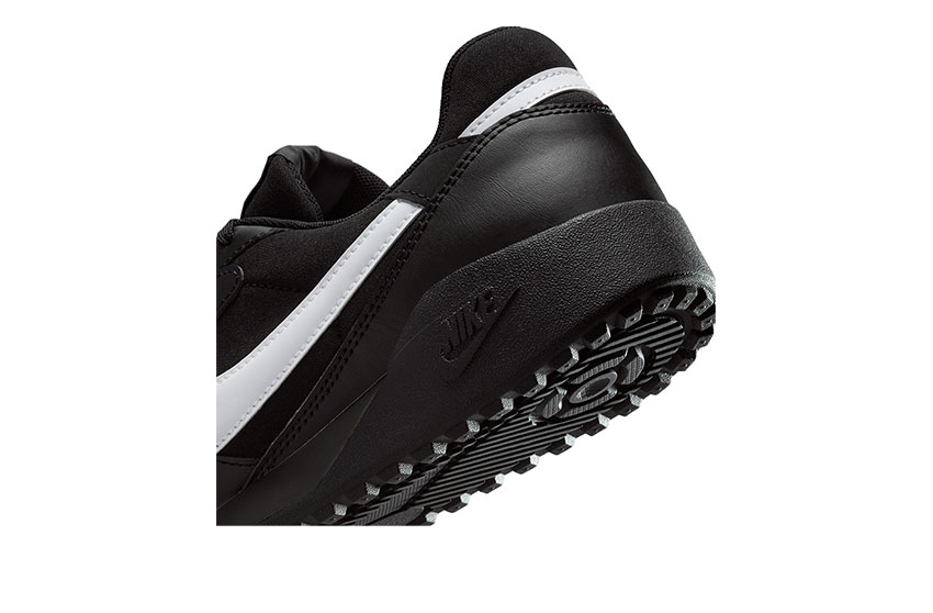 NIKE（ナイキ） スニーカー メンズ レディース NIKE HQ4502 ブラック