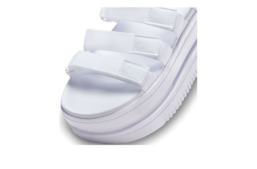 NIKE（ナイキ） サンダル レディース アイコン クラシック NIKE DH0223