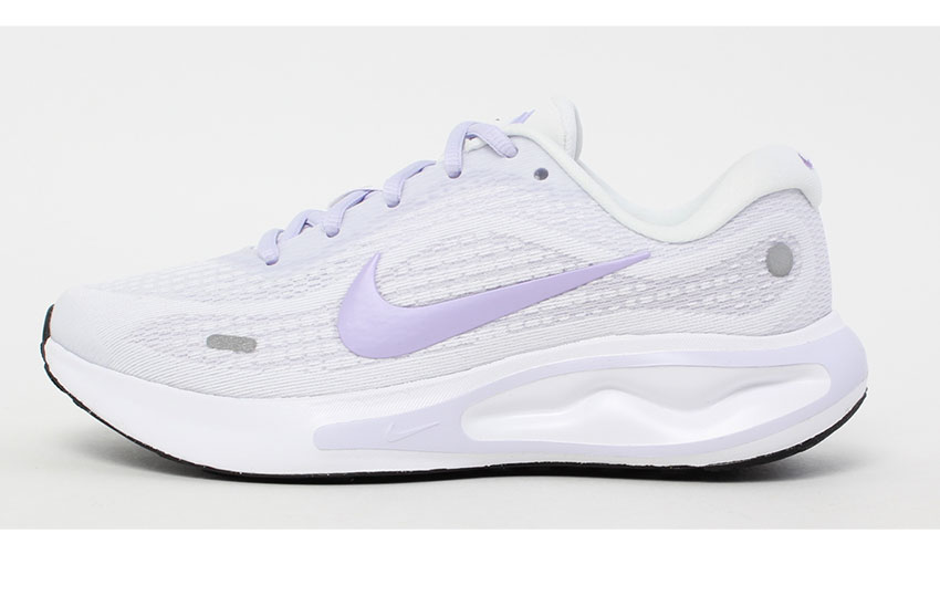 Nike スニーカー NIKE P-6000 METALLIC SILVER/SUMMIT WHITE/WOLF GREY – mita