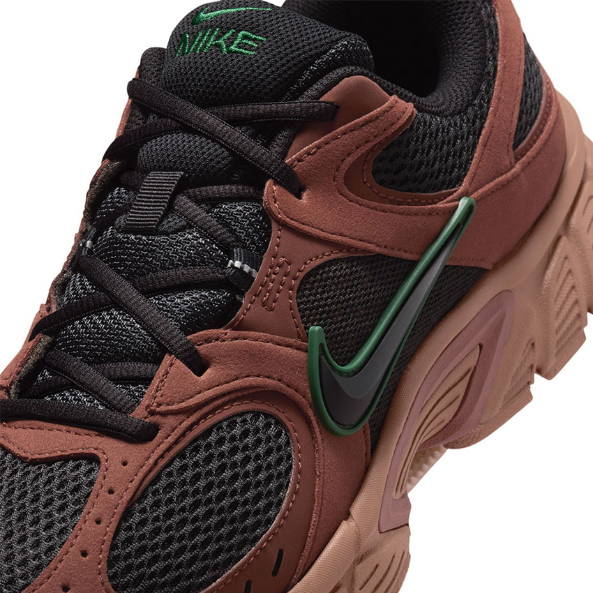 NIKE（ナイキ） スニーカー メンズ V5 RNR NIKE II6292 ブラック 黒