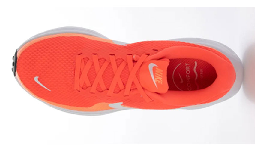NIKE（ナイキ） ランニングシューズ レディース NIKE HJ8485 レッド 赤