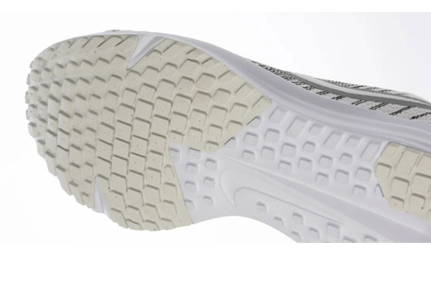 NIKE（ナイキ） ランニングシューズ メンズ NIKE HM9594 ホワイト 白