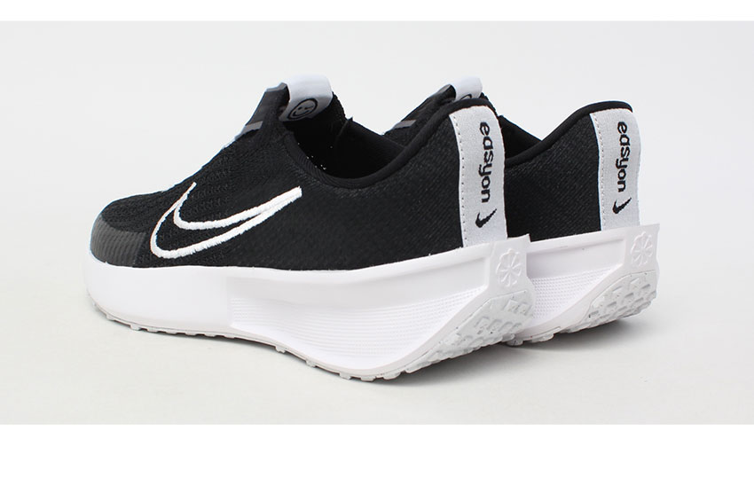 NIKE ナイキ ランニングシューズ レディース ウィメンズ