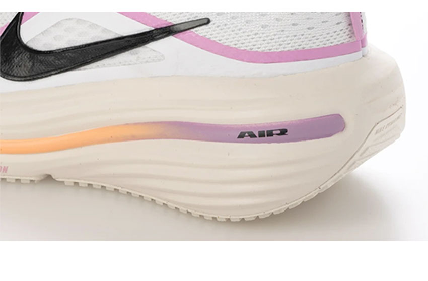 Nike Air Zoom ランニングシューズ ホワイト NIKE（ナイキ） ランニングシューズ レディース ウィメンズ エア