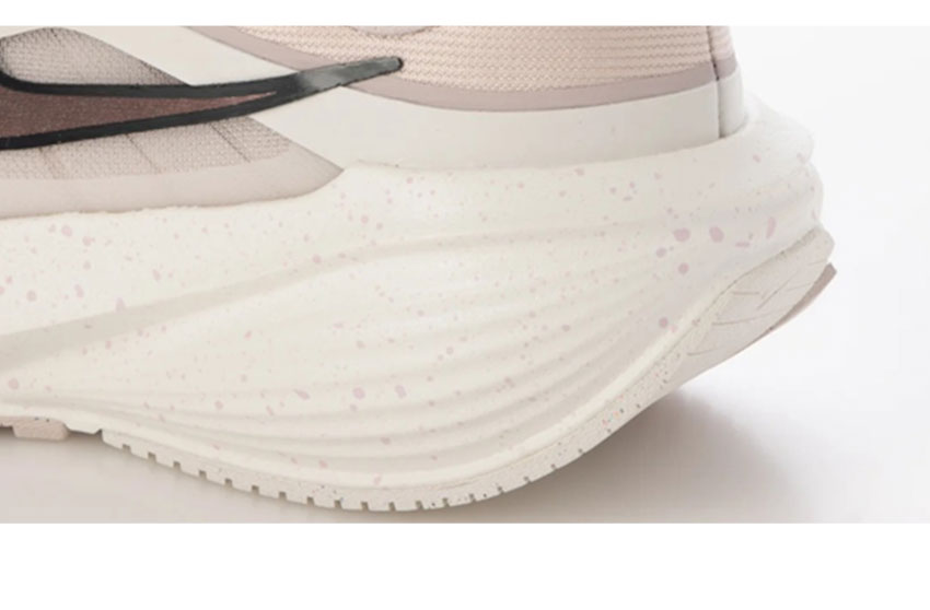 NIKE（ナイキ） ランニングシューズ レディース ウィメンズ ダウン