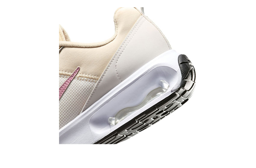 NIKE ナイキ スニーカー レディース エア マックス INTRLK