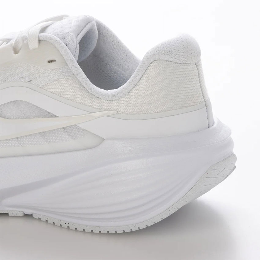 NIKE（ナイキ） ランニングシューズ レディース ダウンシフター 14