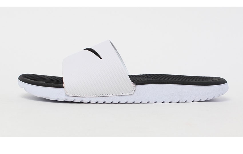 NIKE ナイキ シャワーサンダル レディース キッズ カワ スライド