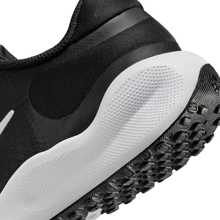 NIKE ナイキ スニーカー キッズ ジュニア 子供 レボリューション