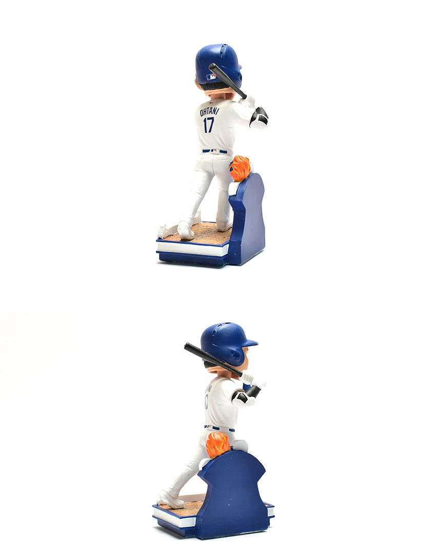DODGERS DAVE ROBERTS ボブルヘッドフィギュア 楽天市場】【MLB公式商品】メジャーリーグベースボール