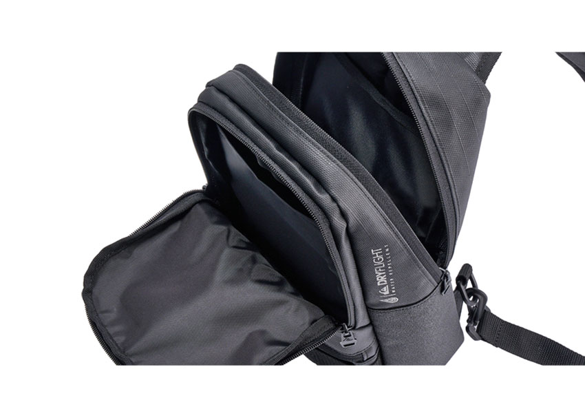 Quiksilver（クイックシルバー） ボディバッグ メンズ W DEFENSER ONE