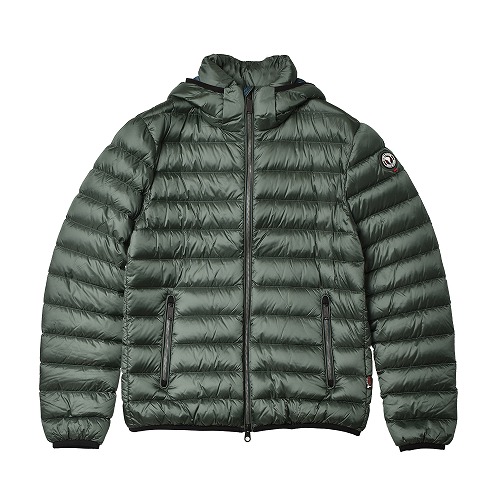 CAPE HONE ケープホーンダウンジャケット　新品未使用　ネイビー44 CAPE HORN / マット STELLA ダウン ジャケット（ダウン