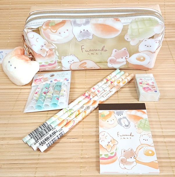 文房具　筆記用具　ペンケース　イベントセット　消しゴム　靴下　まとめうり　新品 文房具 筆記用具 ペンケース イベントセット 消しゴム 靴下 まとめうり