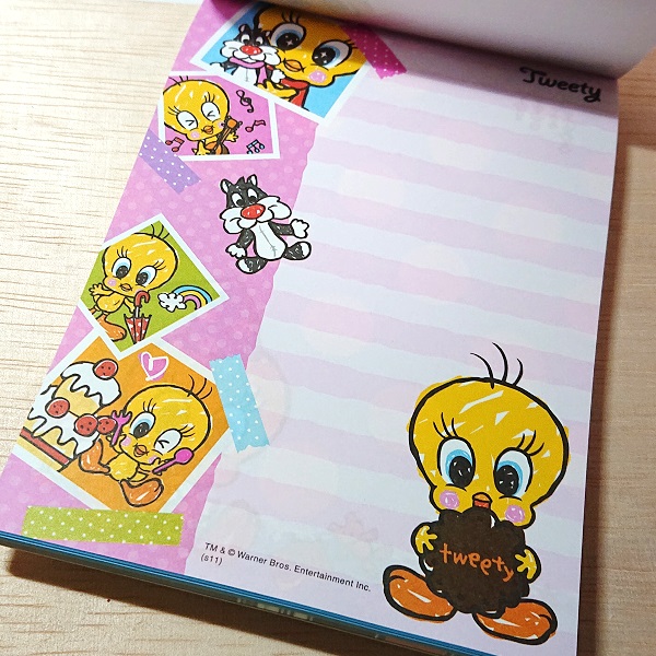 特大トゥイーティー トゥイーティー 4柄 A6サイズ メモ帳 ステッカー付 65390 可愛い