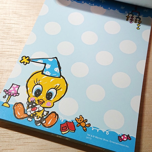 トゥイーティー 4柄 A6サイズ メモ帳 ステッカー付 65390 可愛い