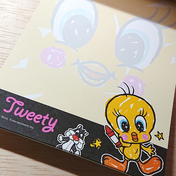 トゥイーティー 4柄 A6サイズ メモ帳 ステッカー付 65390 可愛い