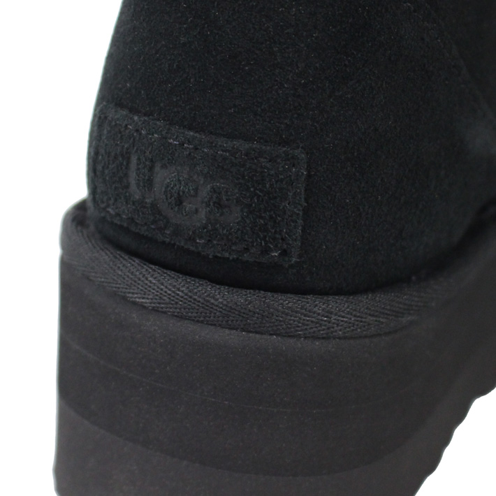 UGG アグ クラシック Klamath クラマス　ミニ アンクルブーツ　美品 UGG アグ クラシック Klamath クラマス ミニ アンクルブーツ 美品 ugg