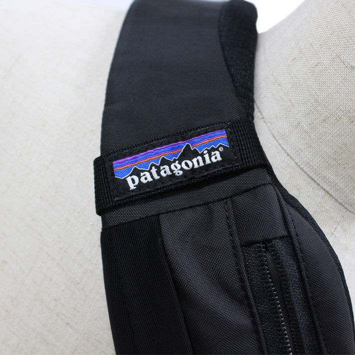 美品！Patagonia★アトムスリングバッグ ボディバッグ ワンショルダー★黒 patagonia（パタゴニア） 並行輸入品 Atom Sling アトム スリング